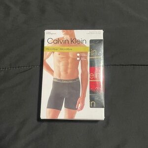 Calvin Klein, Microfiber 3-Pack Boxer Brief, Small, Red, Black